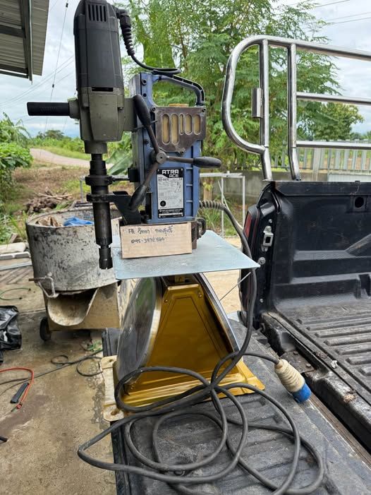 Magnetic Drilling Machine Nitto · AO-5575