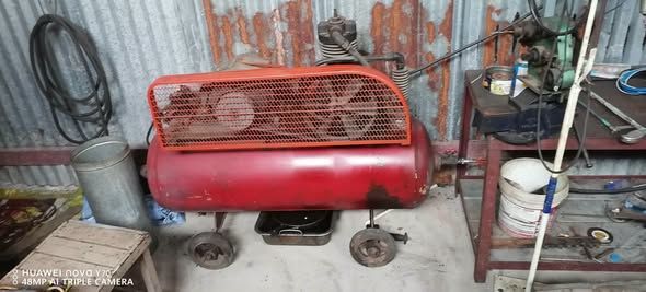 Air Compressor
