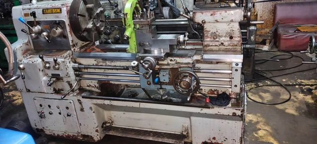 Manual Lathe