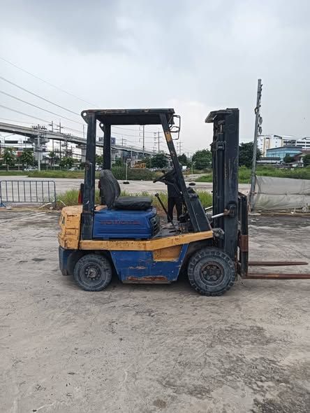 Forklift Toyota · รุ่น 4