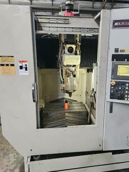 Vertical Machining Center Ikegai · TV U4