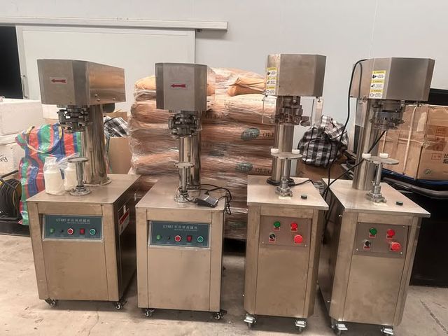 Can Filling and Sealing Machine