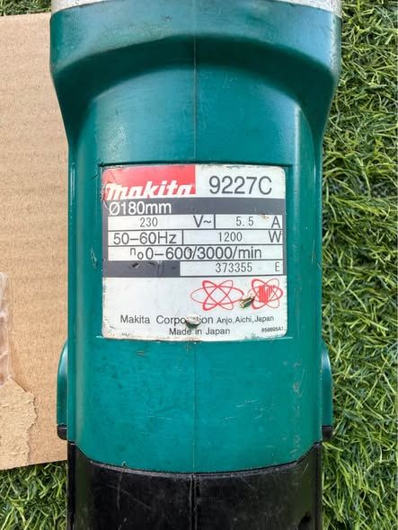 Polishing Machine Makita · 9227C