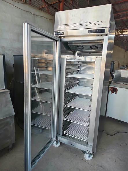 Commercial Refrigerator