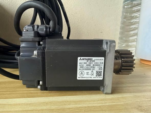 Servo Motor Mitsubishi · HF-KP43K