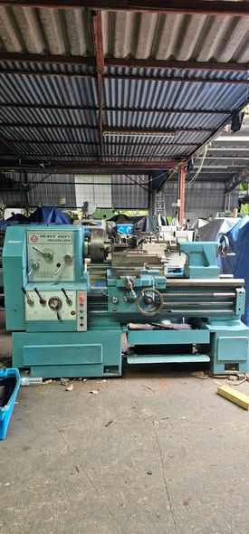 Heavy Duty Manual Lathe CYH