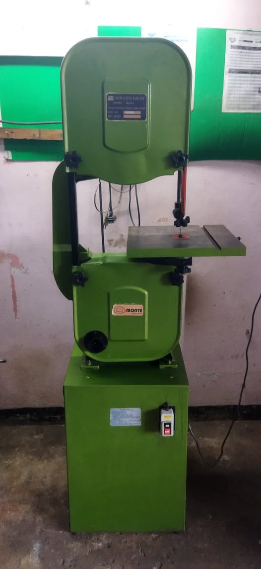 Manual Lathe