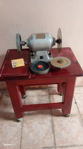Grinding Machine (Bench Grinder) Yamabishi