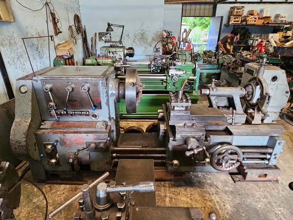 Manual Lathe