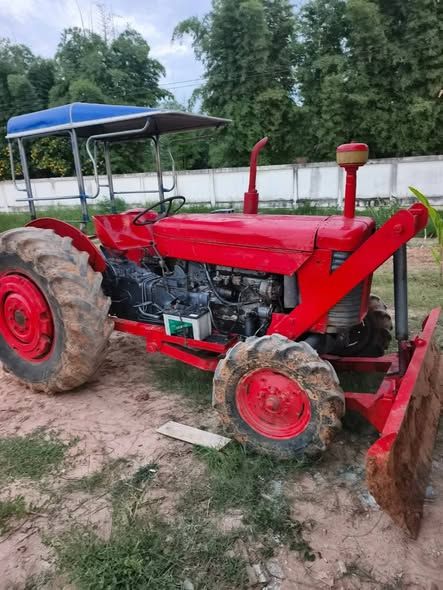 Tractor Massey Ferguson · 465