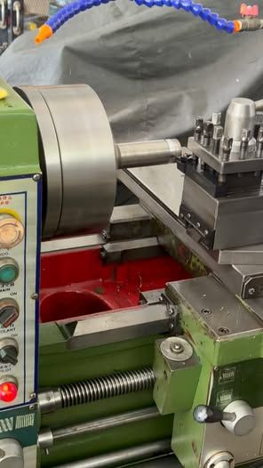 Manual Lathe Sun Sing · 6 ฟุต
