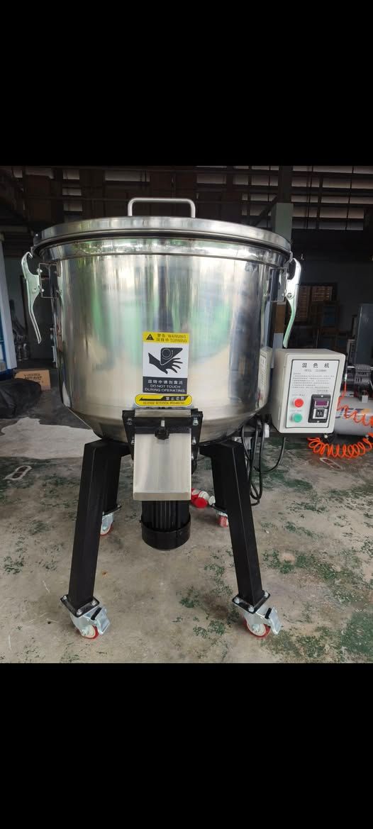 Plastic Color Mixer