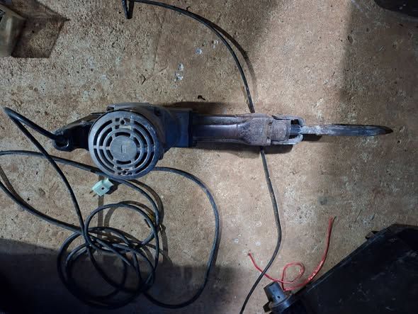Demolition Hammer Makita