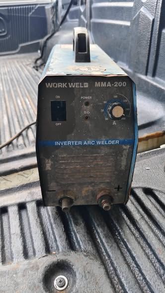 Welding Machine Rovel · 200