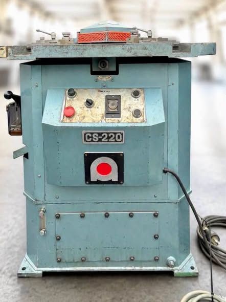 Angle Notching Machine AMADA · CS-220