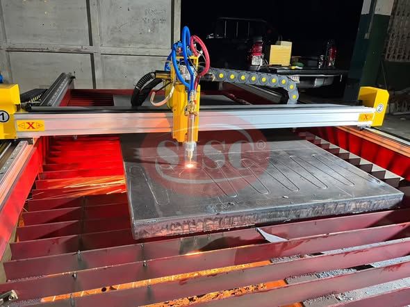 เครื่องตัดแก๊ส CNC SCNC 2x3.5m