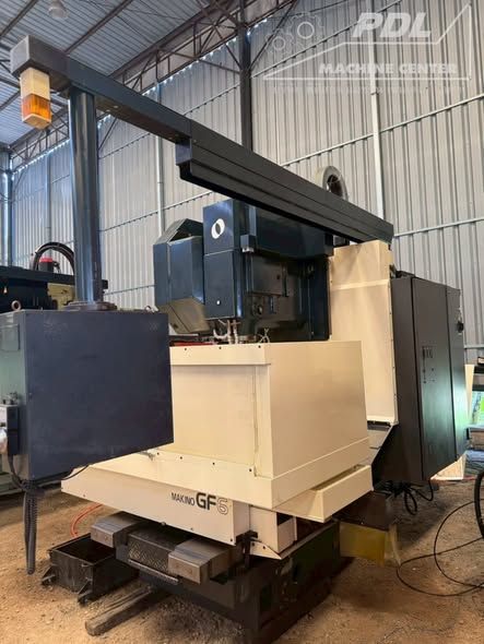 Vertical Machining Center Makino · GF6