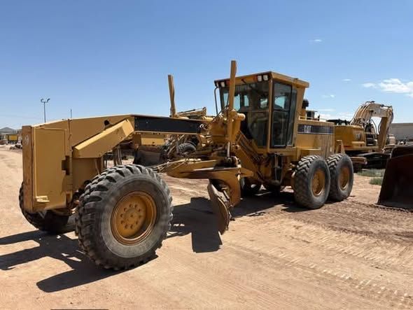 Motor Grader Caterpillar · 140H
