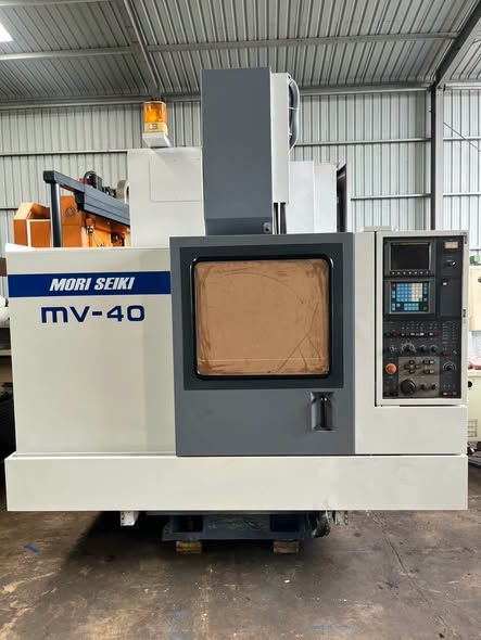 Vertical Machining Center Mori Seiki · MV-40