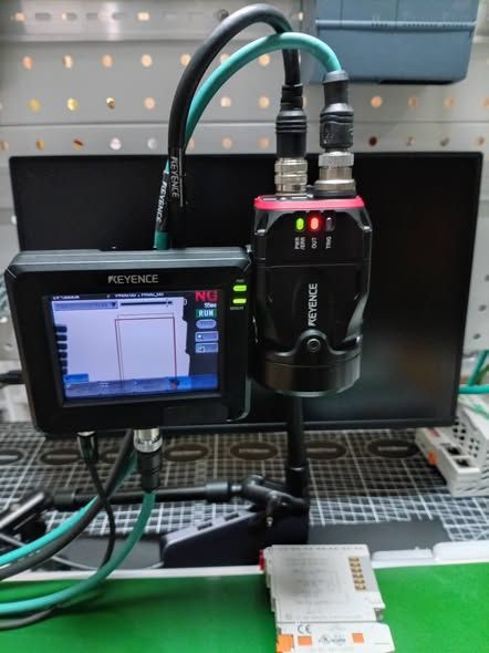 Machine Vision System Keyence · IV-500CA + IV-M30