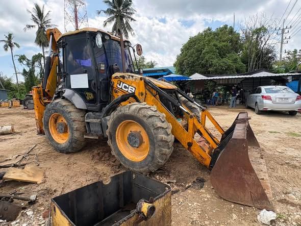 Backhoe Loader JCB · 4CX