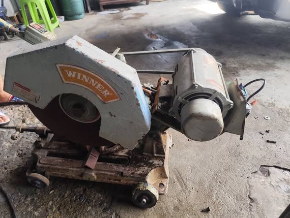 Abrasive Cut-Off Saw WINNER