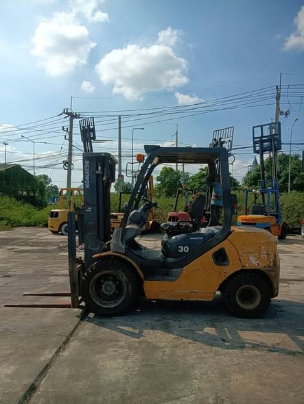 Forklift Komatsu · 17