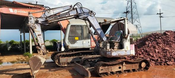 Excavator Komatsu · 75UU-1