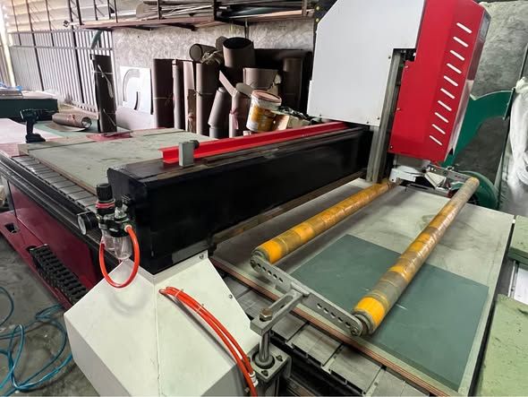 CNC Router De Ruisen · 1325
