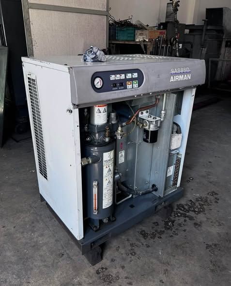 Air Compressor, Screw AIRMAN · SAS8SD-6T