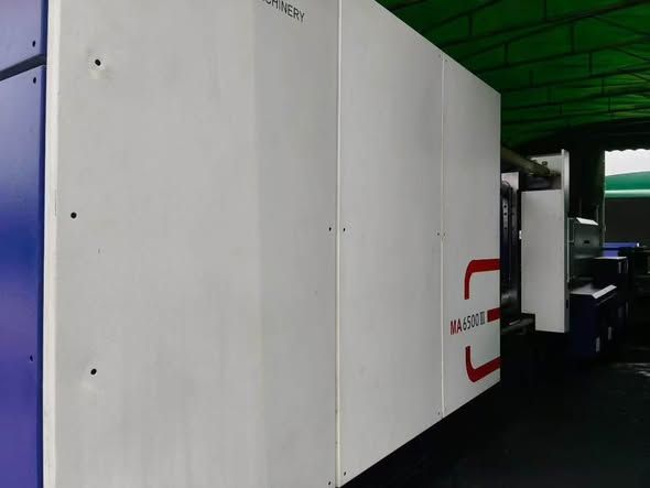 เครื่องฉีดพลาสติก Haitian · MAIII 650T