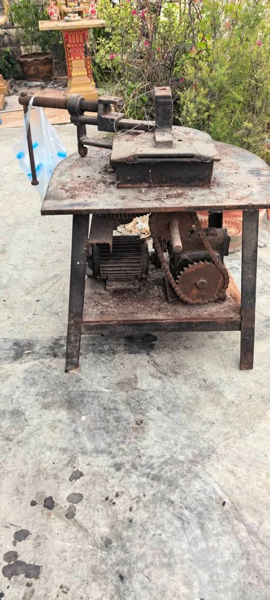 Bending Machine