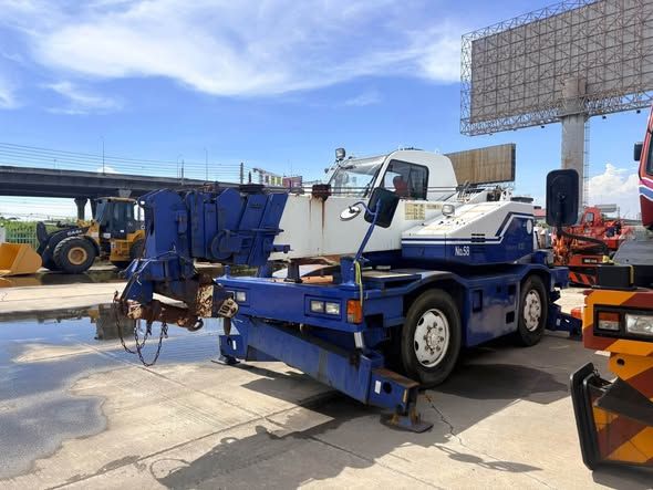 Crane Tadano · TR100M-1