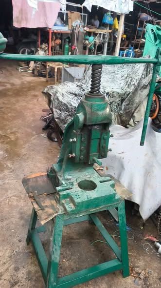Mechanical Press, C-frame