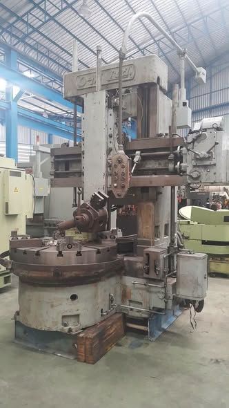 เครื่องกลึงแนวตั้ง O-M Ltd