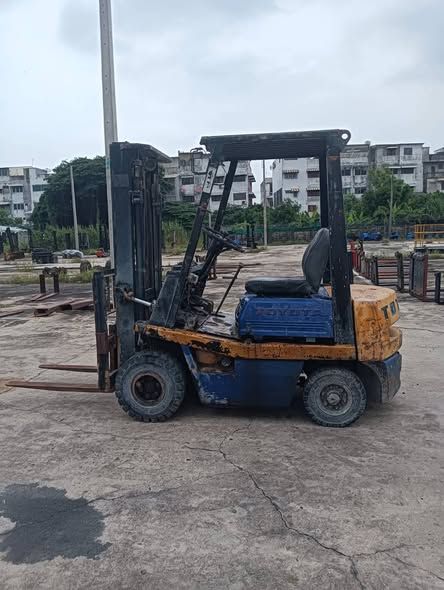 Forklift Toyota · รุ่น 4