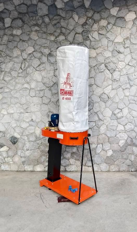 Industrial Vacuum Cleaner Coral · Handy; CMS/2C