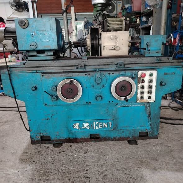 Cylindrical Grinder KENT