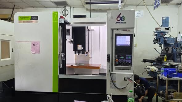 Vertical Machining Center Hartford · MVP-11