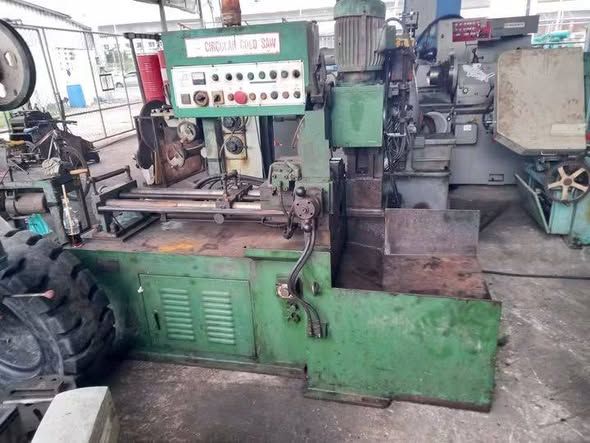 Pipe Cutting Machine