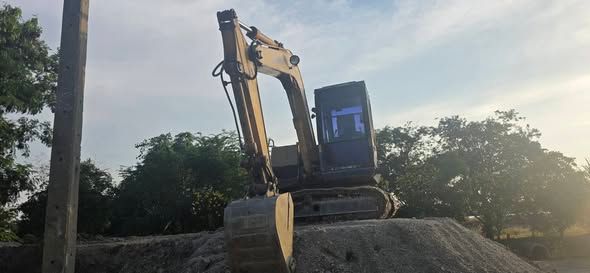 Construction Machinery Komatsu · รุ่น 5