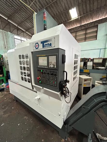 Vertical Machining Center TMT · TLV-850