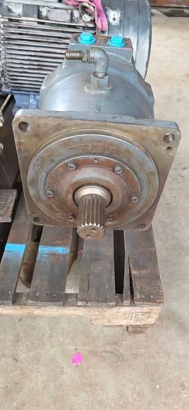 Hydraulic Motor Kawasaki · MX1000