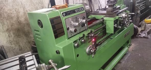 Manual Lathe Ecoca