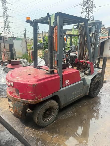 Forklift Nissan