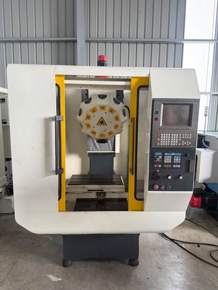 Vertical Machining Center Fanuc · α-T10B