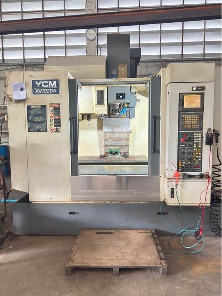 Vertical Machining Center YCM · XV1020A