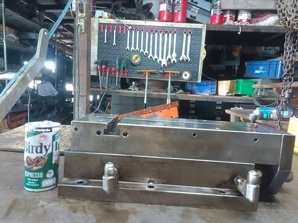 Hydraulic Lift Table