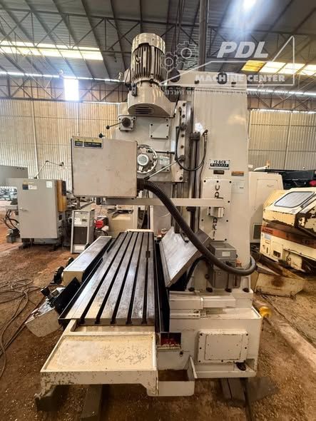 CNC Milling Machine Yamazaki · YZ-8CR