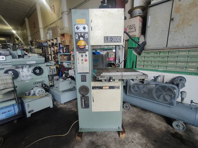 Bandsaw LUXO · LE-300